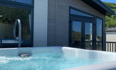 Hot tub holidays at Clarach Bay Holiday Village